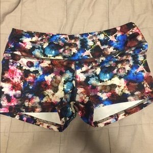 Fleo Multicolor Floral Women's Shorts